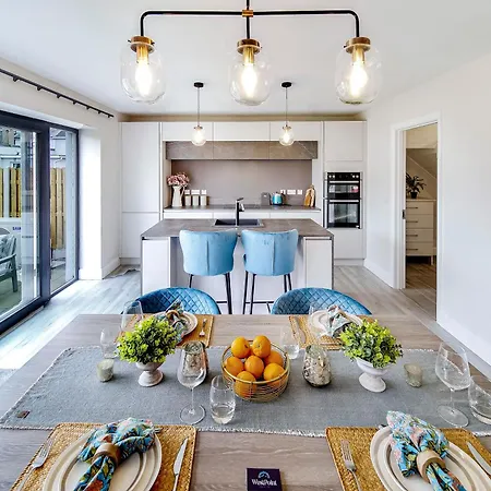 West Point Way - Modern 3 Bed - Casa vacanze *