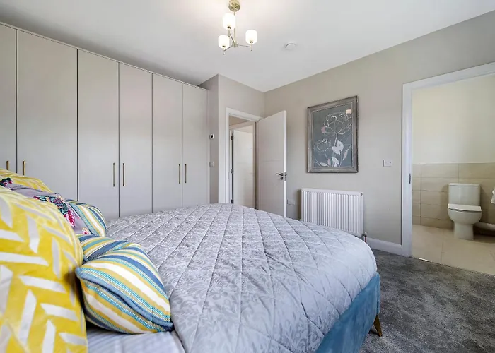 West Point Way - Modern 3 Bed - Σπίτι διακοπών Ντόνεγκαλ